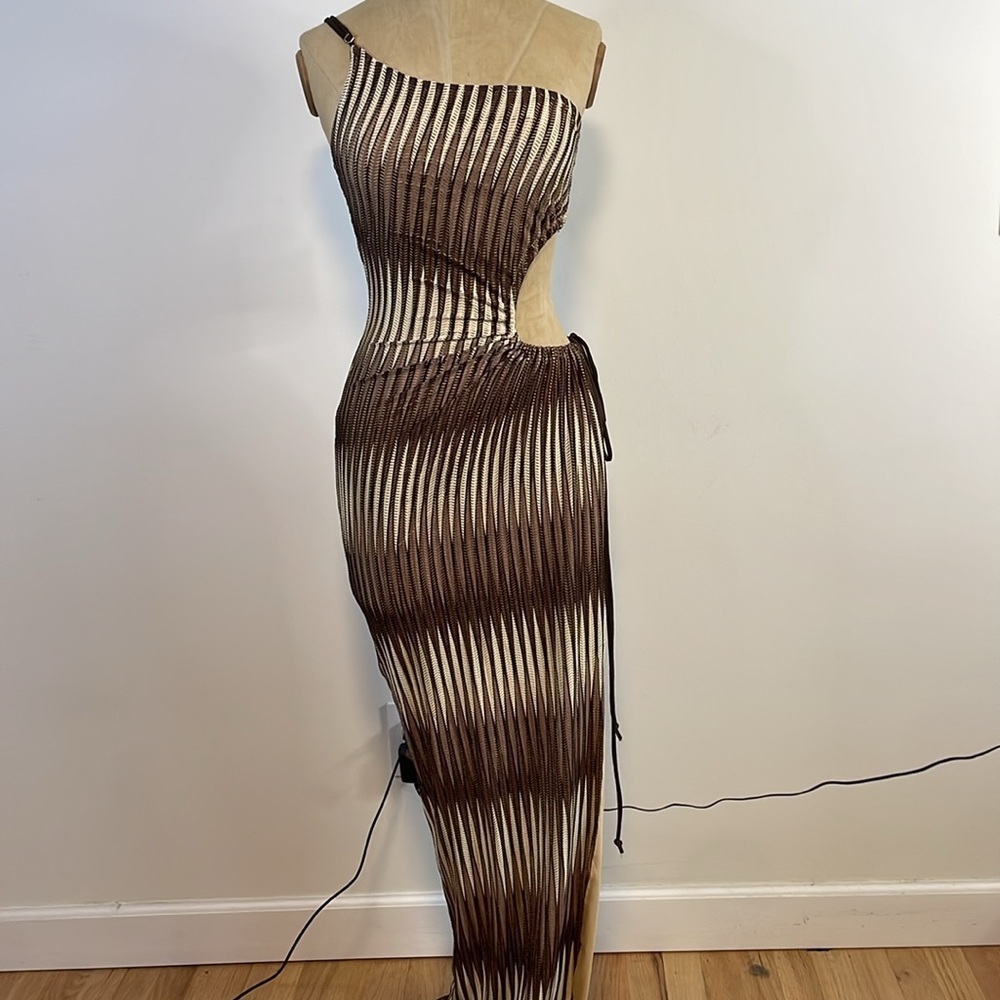 NWT Fashion Nova Dress X-Small Paradise Maxi Brown Cream Open Side Sexy Resort